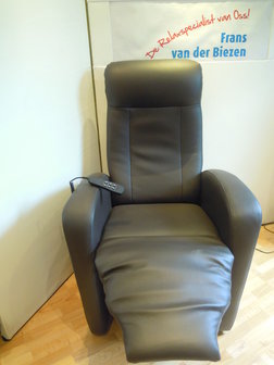 relaxfauteuil  met sta op 