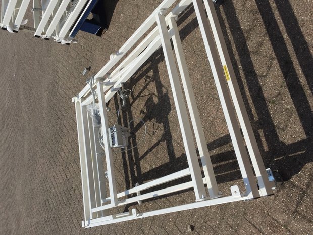 heftafel met motor 220 volt 