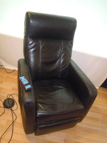 relaxfauteuil met 5 motoren + sta op functie