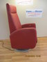 relaxfauteuil-met-rood-leder--merk-fitform--1-motor